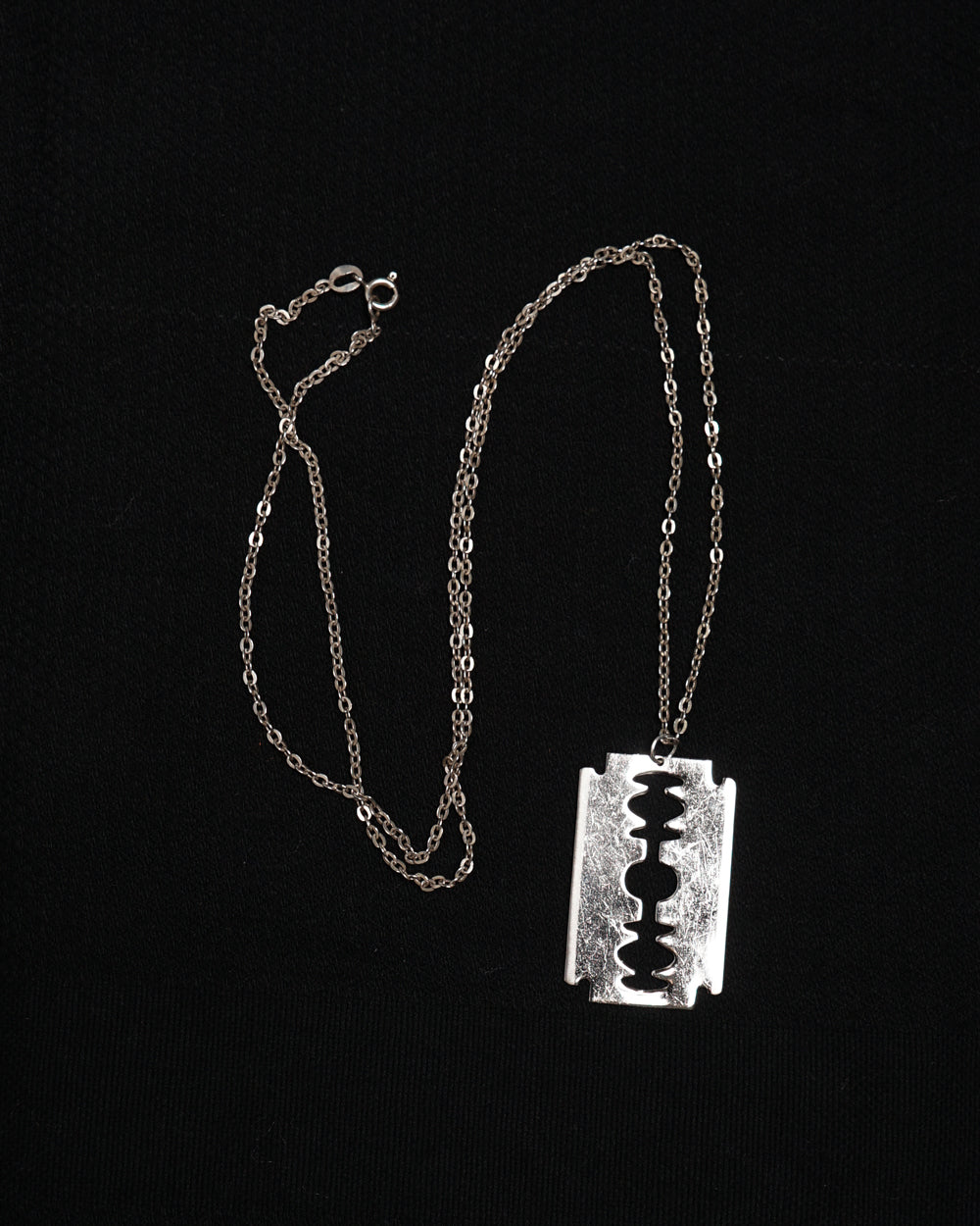 Silver Chain Necklace w/ Razor Charm