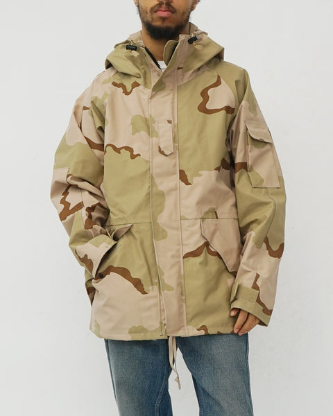 US Military Gore-tex Parka / Desert Camo – Front General Store
