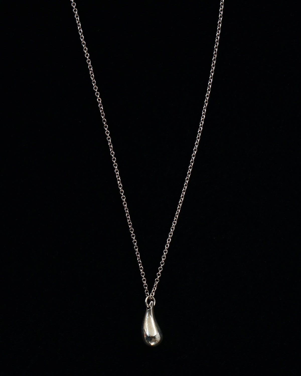 Silver Teardrop Necklace