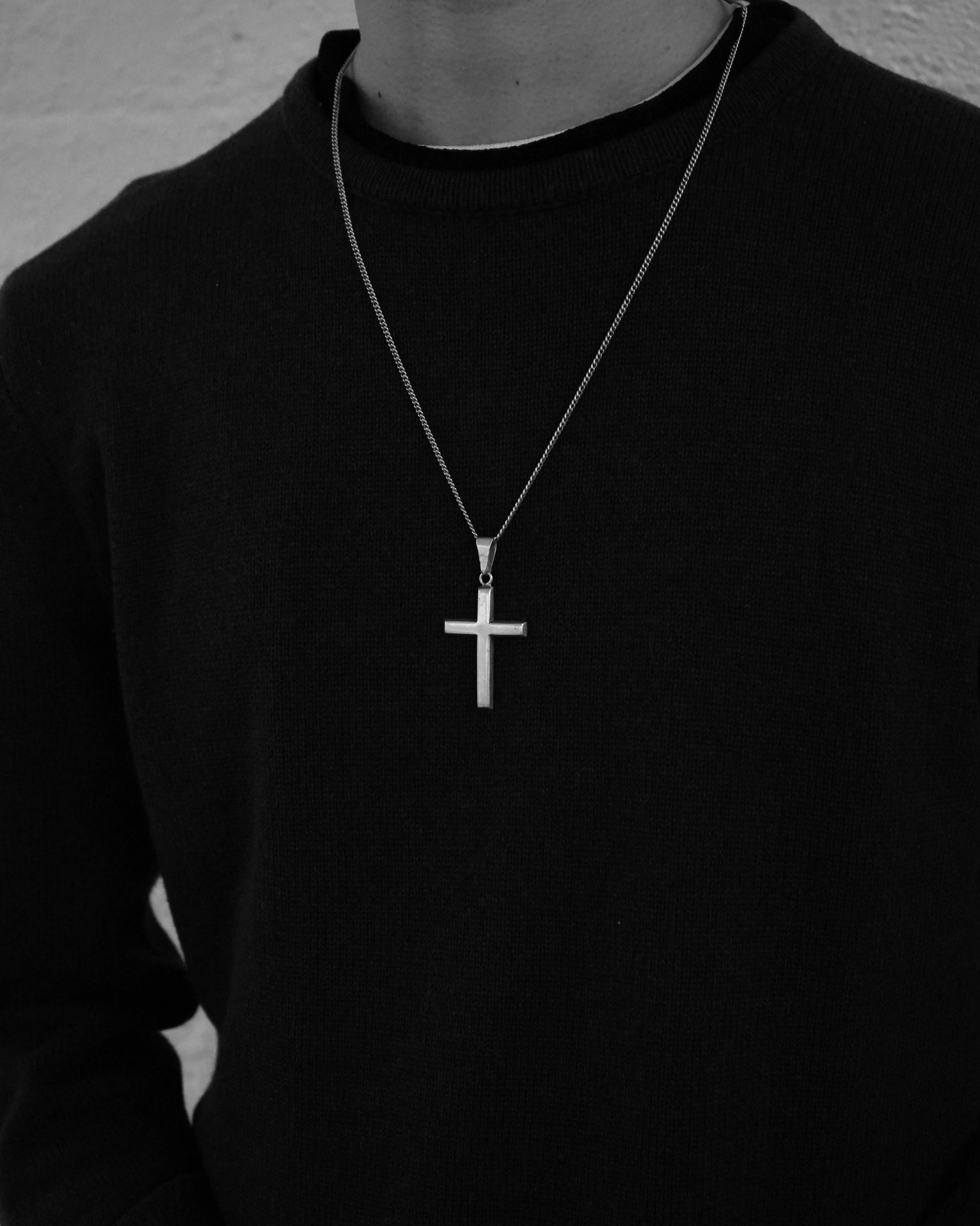 Silver Chain Necklace w/ Cross Charm
