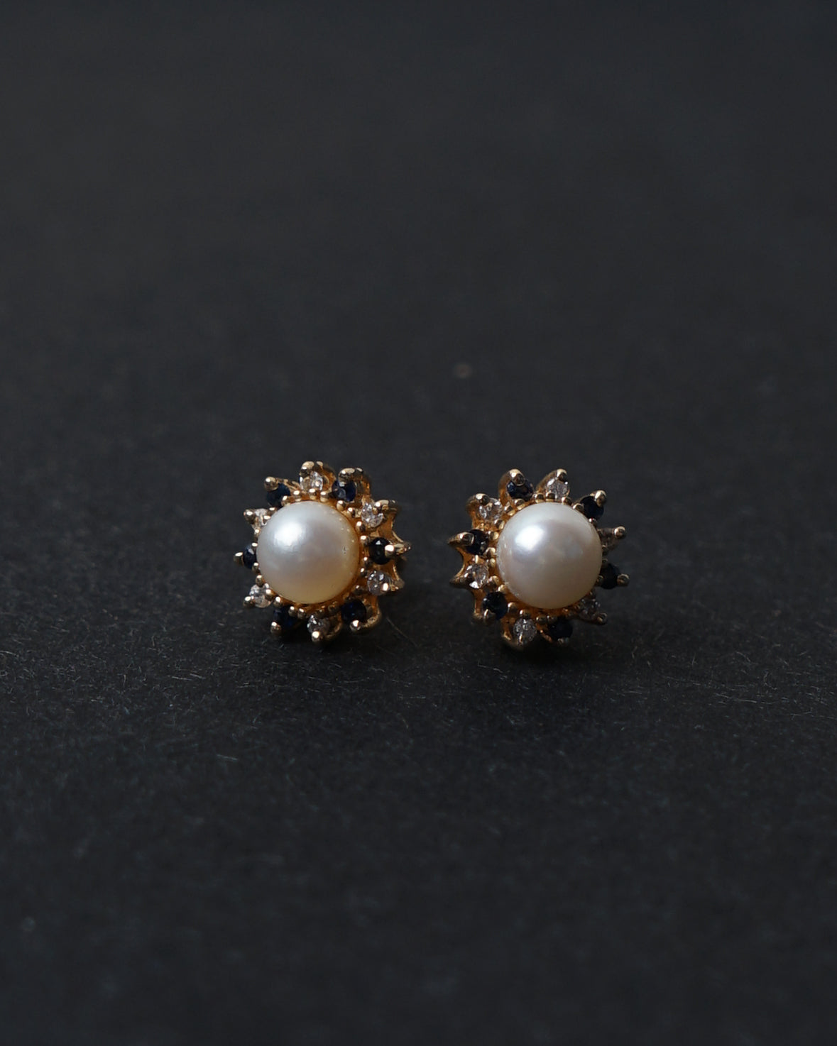 14k Gold x Sapphire / Pearl / Dia Earrings