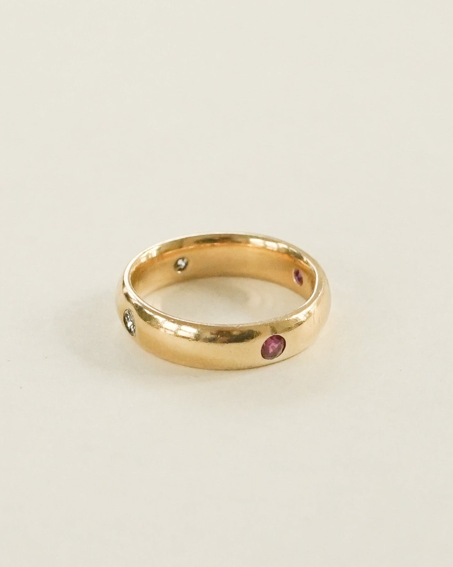 14k Gold Band Ring w/ Diamond & Ruby