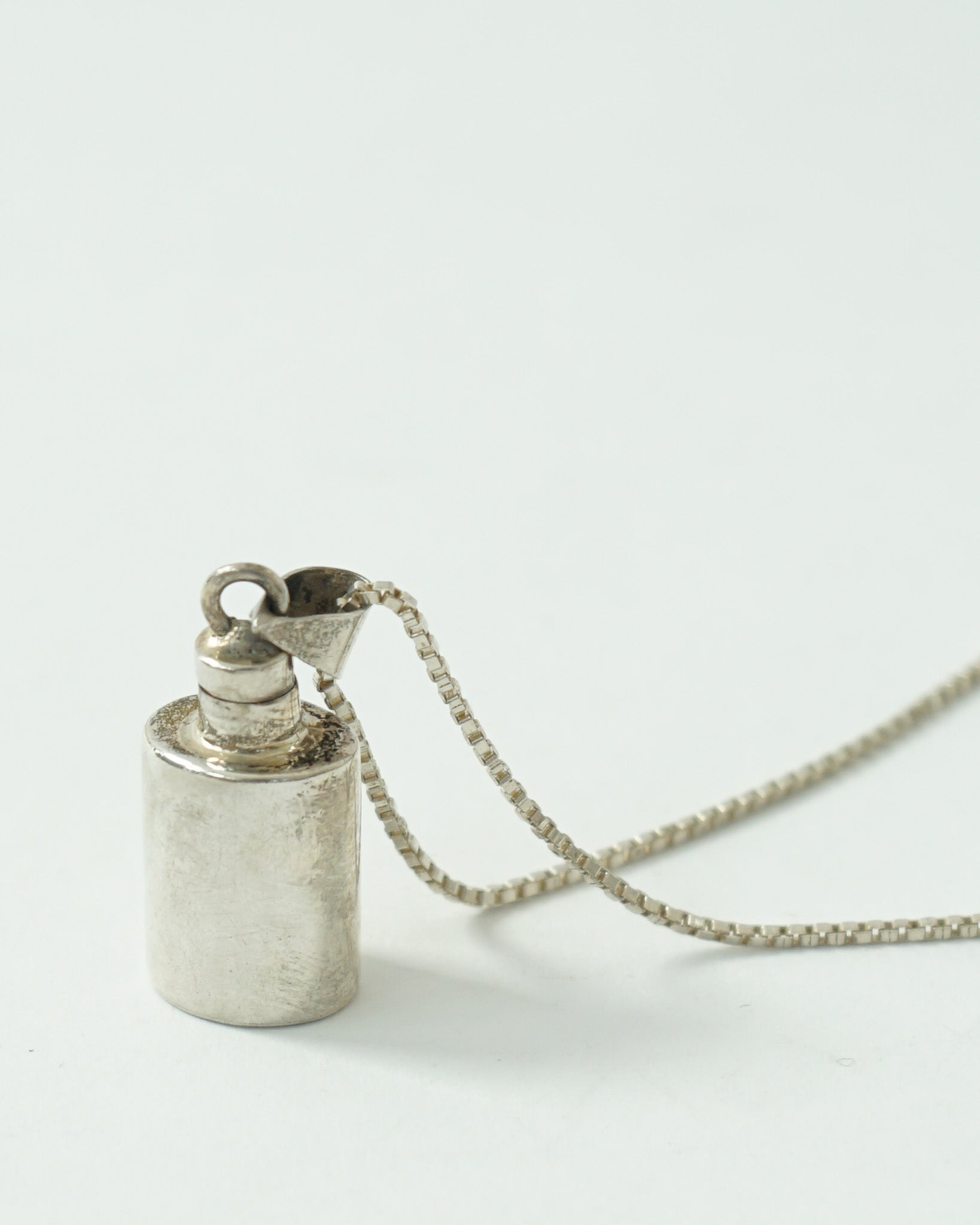 Silver Necklace w/ Charm