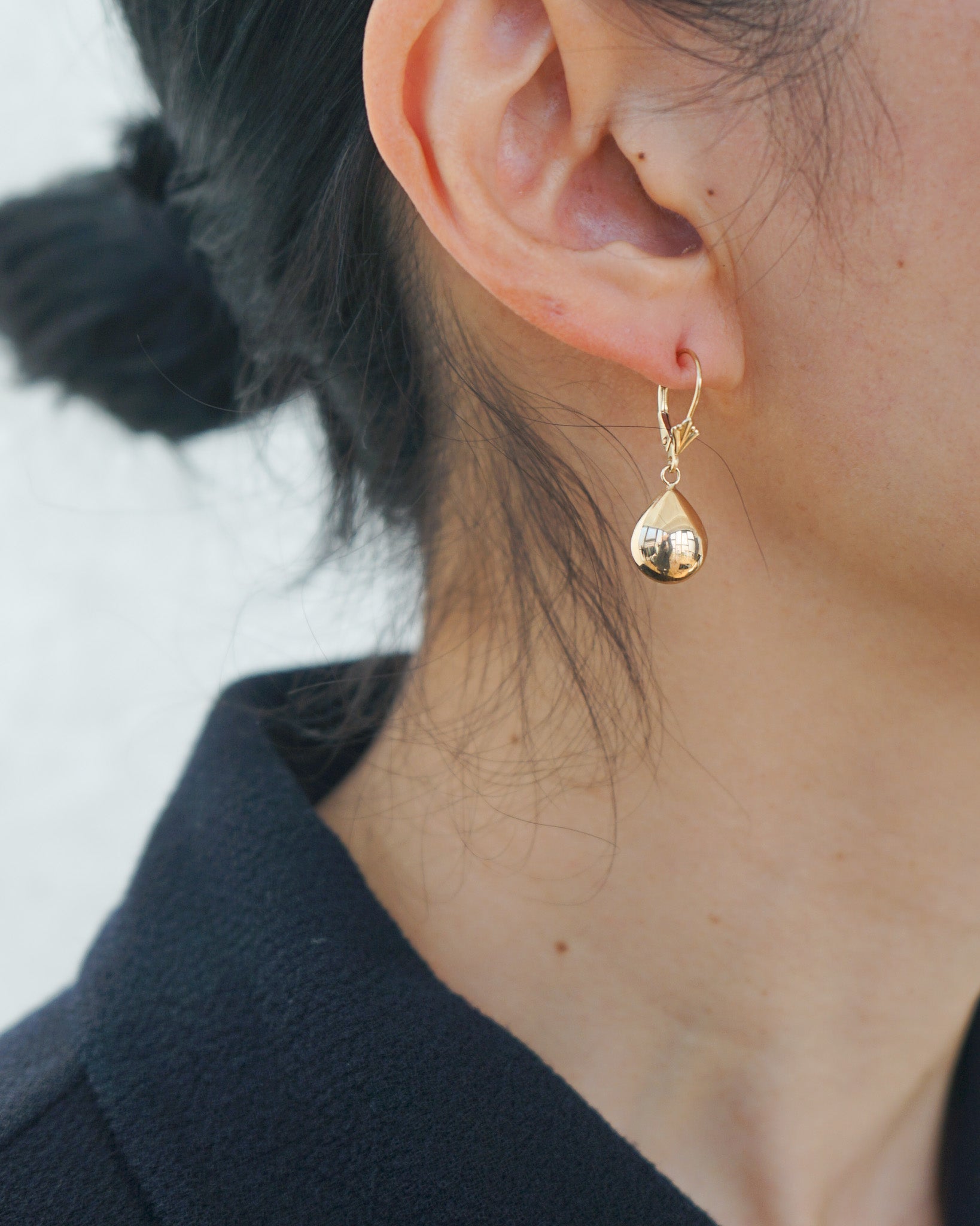 14k Gold Teardrop Earrings