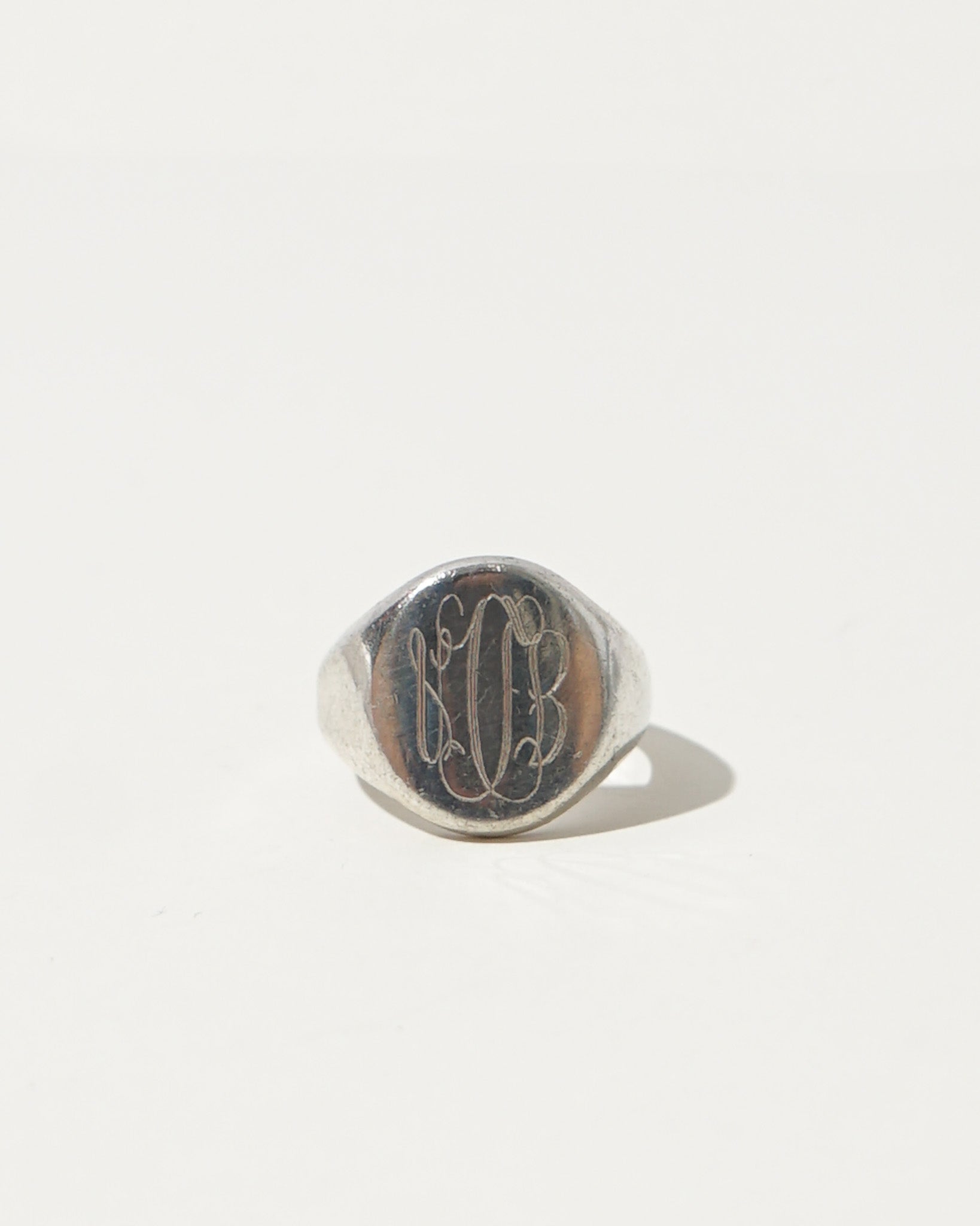 Silver Ring / size: 4.5 – Front General Store