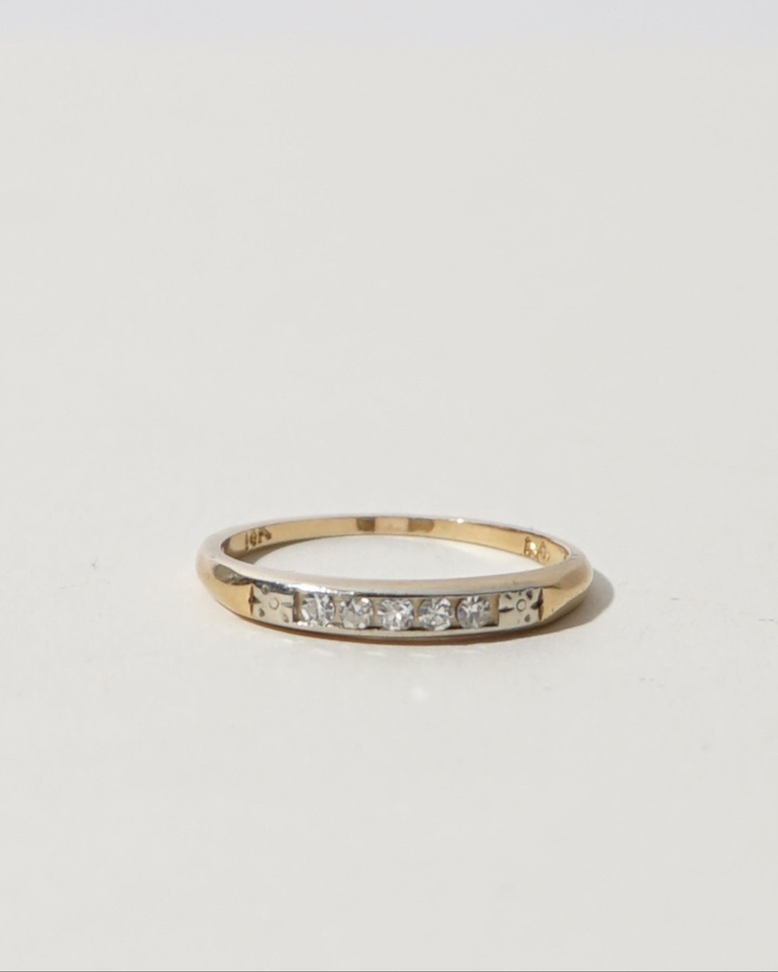 14k Gold Band Ring 