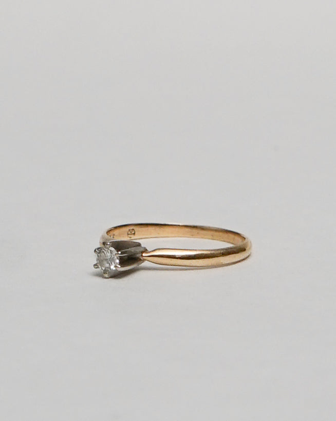 14k Gold Ring w/ Diamond / size: 4.5 – Front General Store
