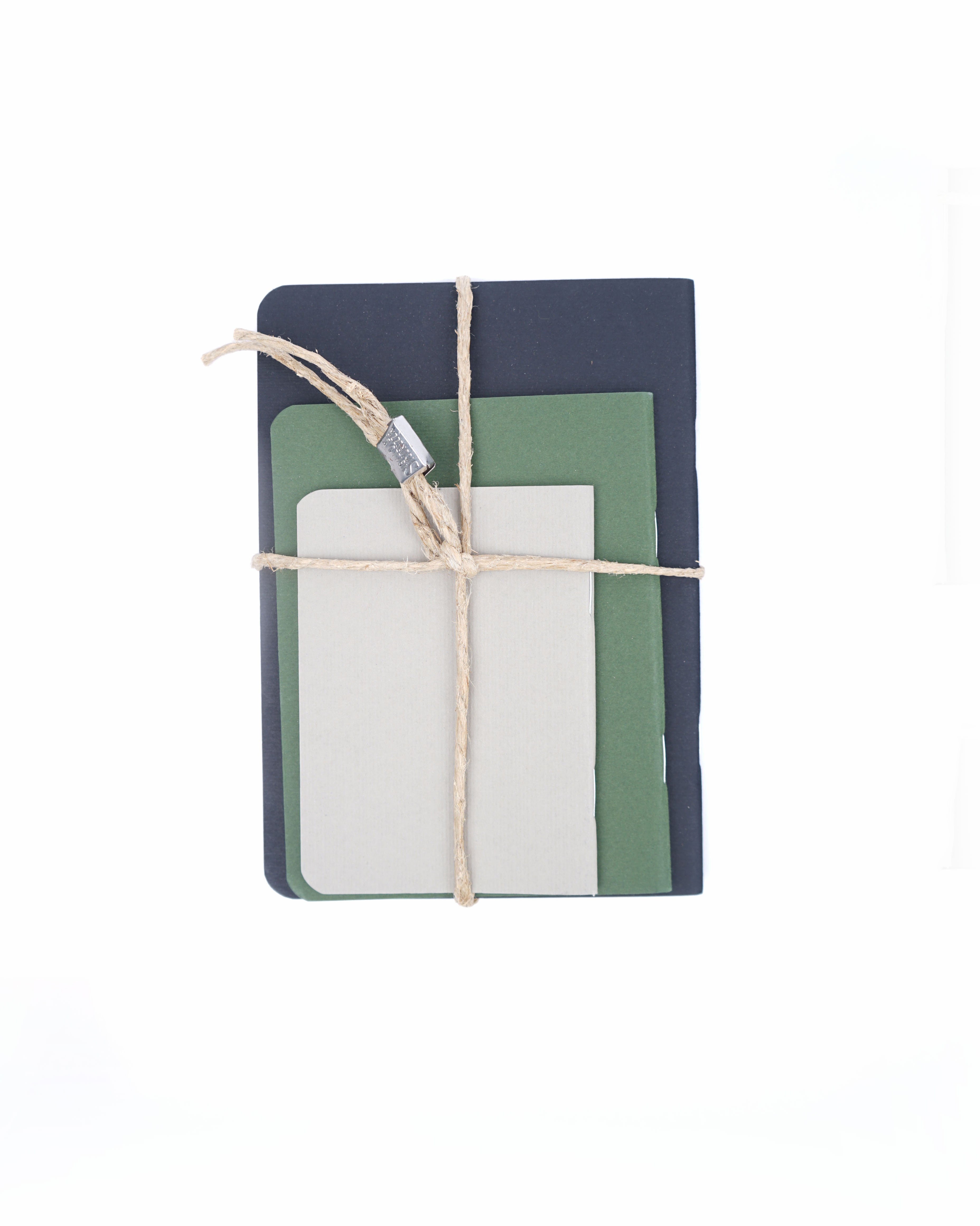 Set of 3 books with rope twine - Light grey, Green, Black