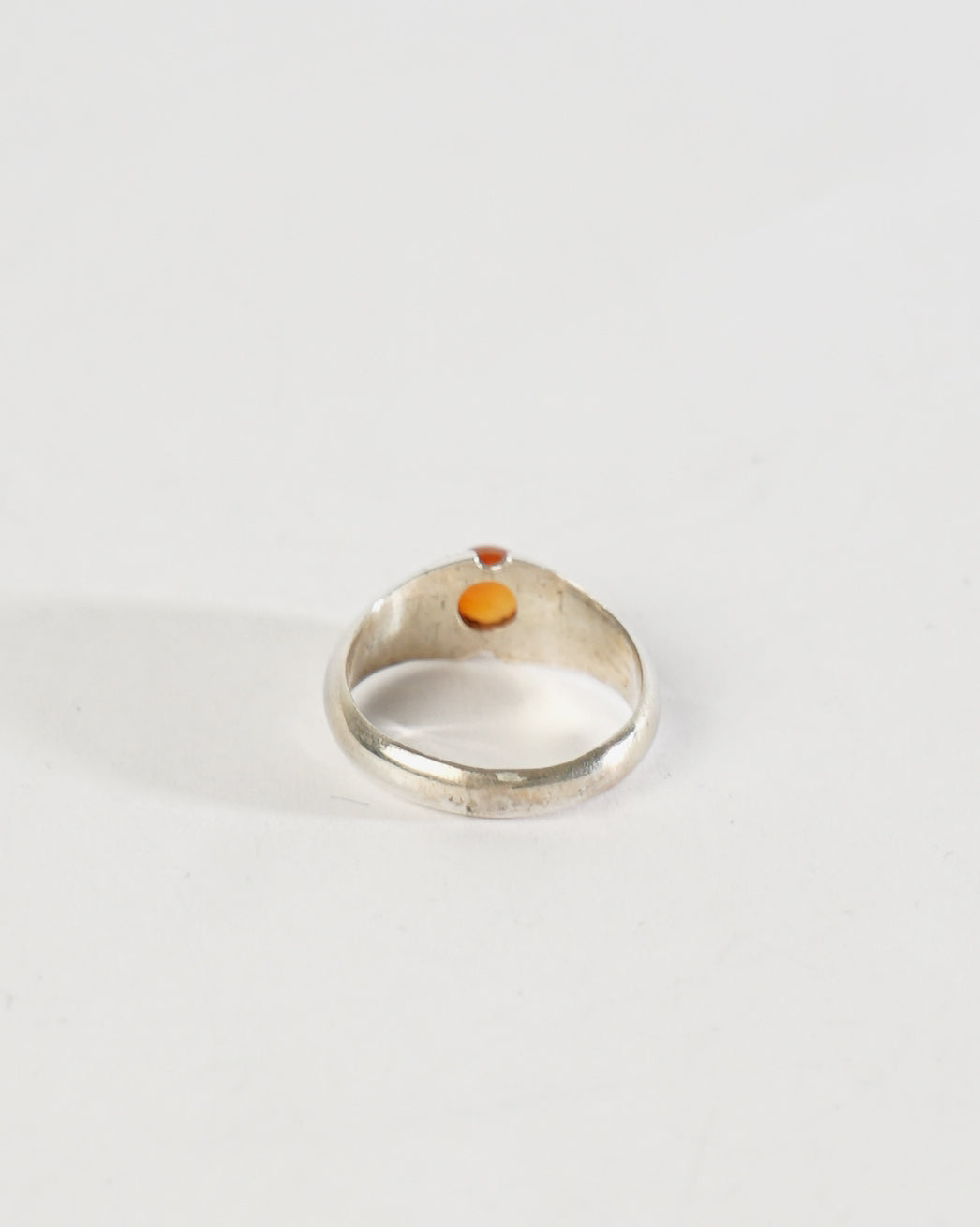Silver Ring w/ Carnelian / size: 8