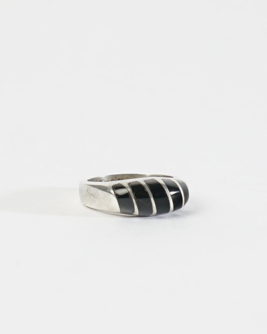 Silver x Onyx Ring / size: 11