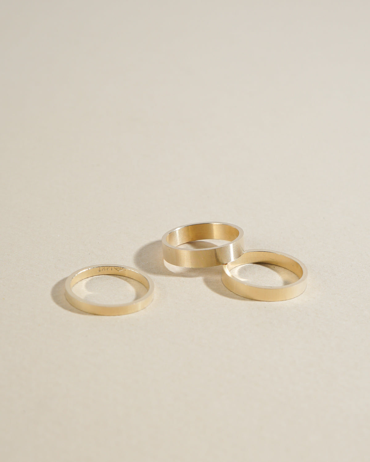 14k Gold Band Ring /2mm