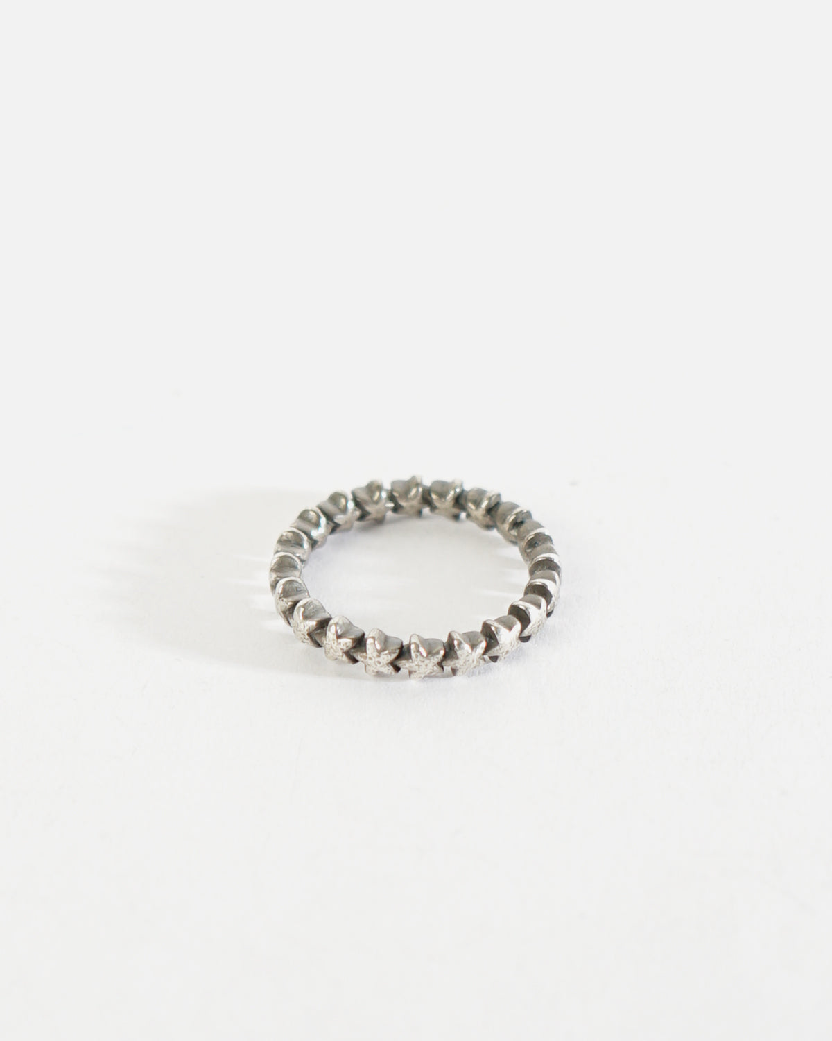 Silver Star Band Ring / size: 6.5