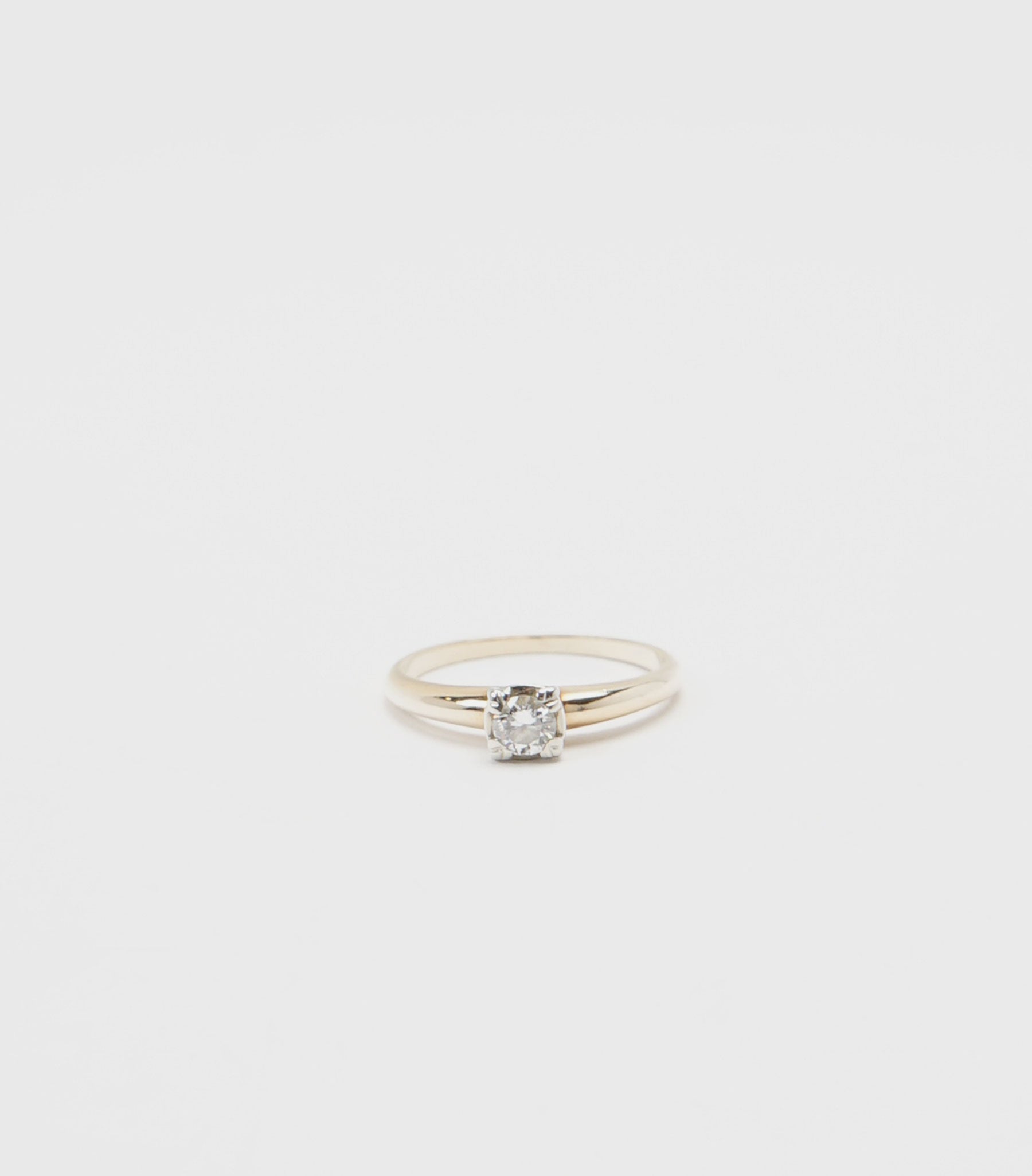 14K Gold x Diamond Ring