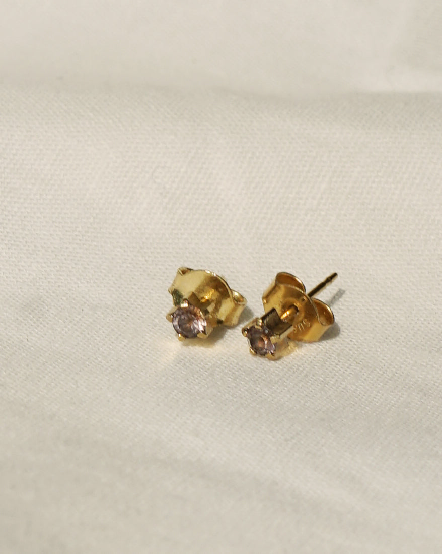 14k Gold x Amethyst Star Earrings