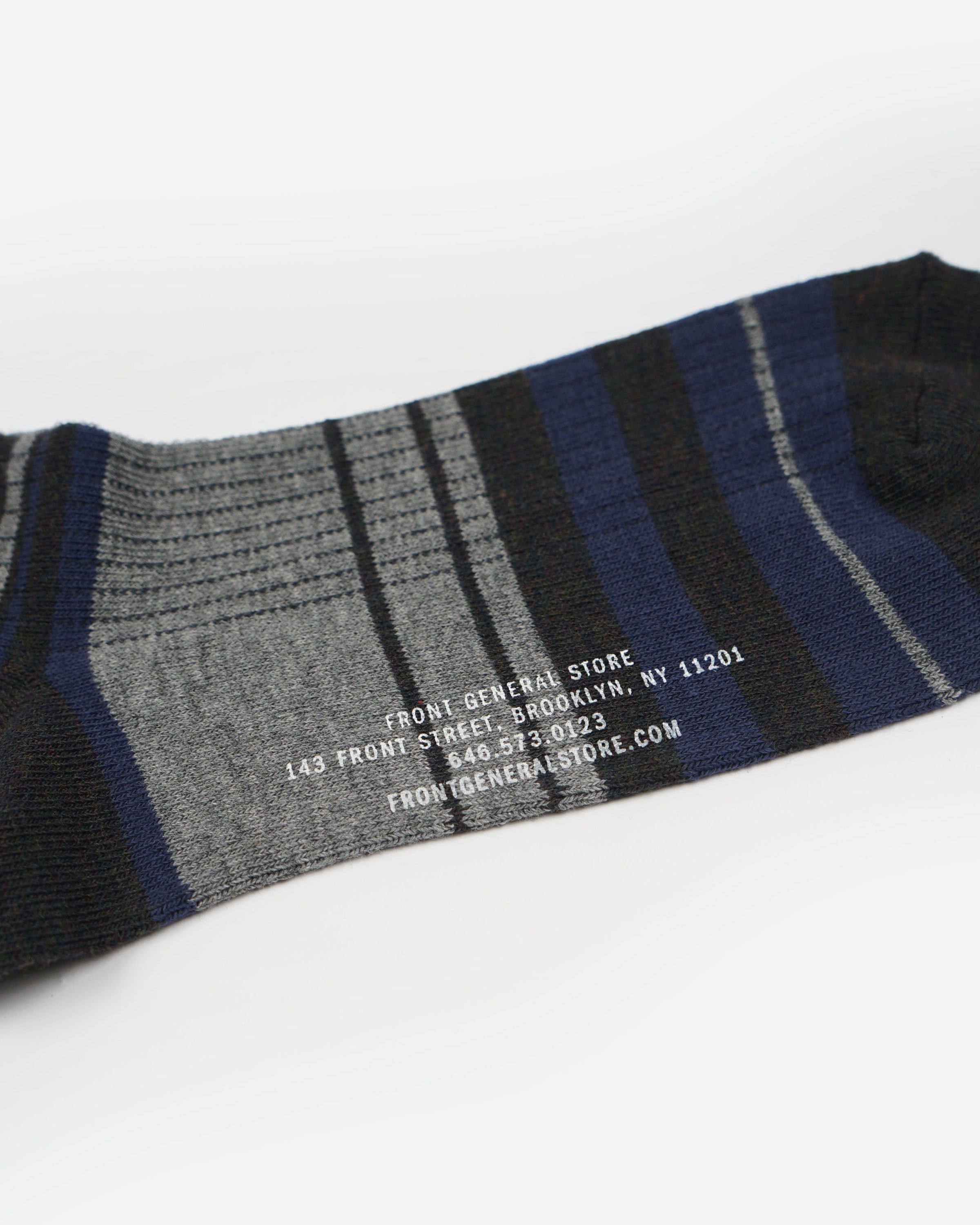 Multicolor Striped Socks / Gray x Navy x Black