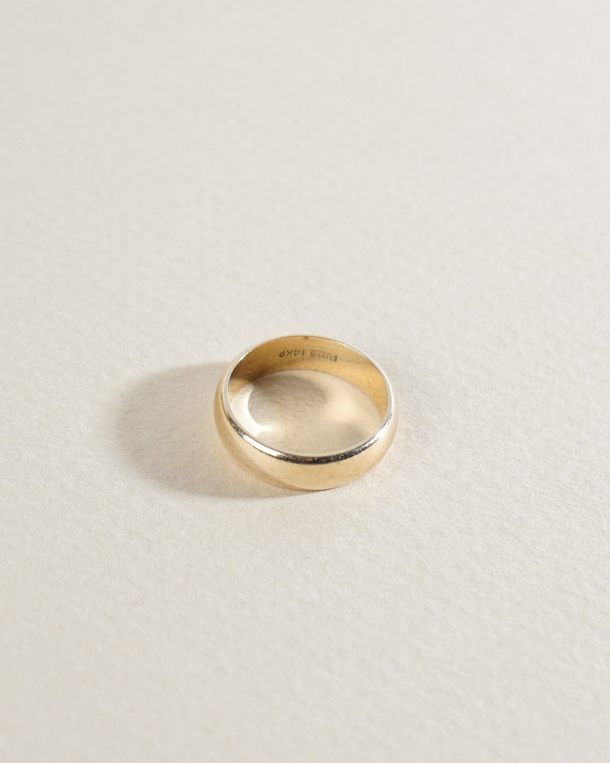 14k Gold Band Ring / 5mm / size: 5.5