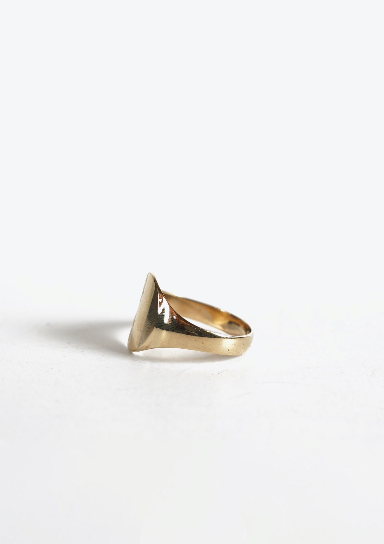 An Enduring Commitment, Wedding Ring or Not - The New York Times