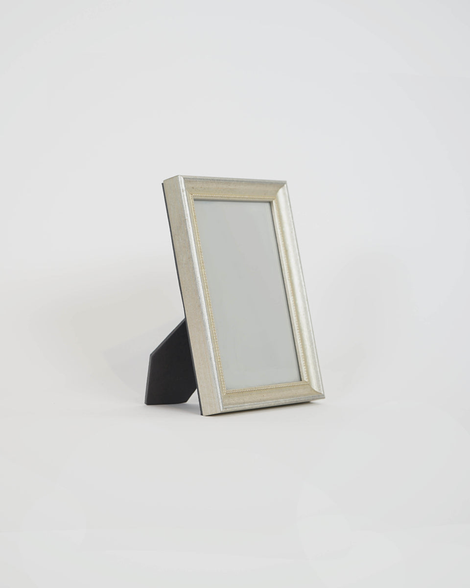 Picture Frame / Silver – Front General Store